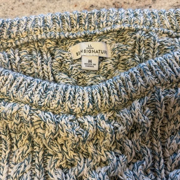 L.L.B. Signature Sweater Green & Cream - Picture 7 of 11